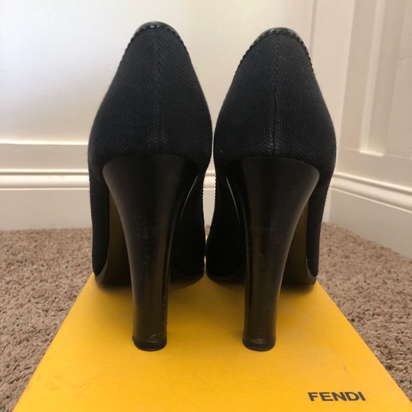 FENDI B Buckle peep-toe heels - size 8 - Picture 3 of 7